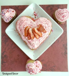 Valentine's Day Heart Cake 0256
