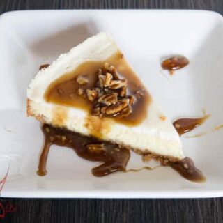 Nana's Cheesecake with Praline Topping!