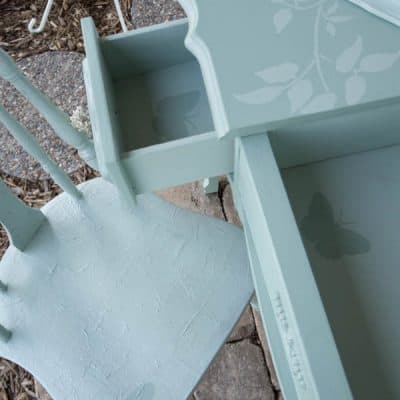 Stenciled Dressing Table Vanity!