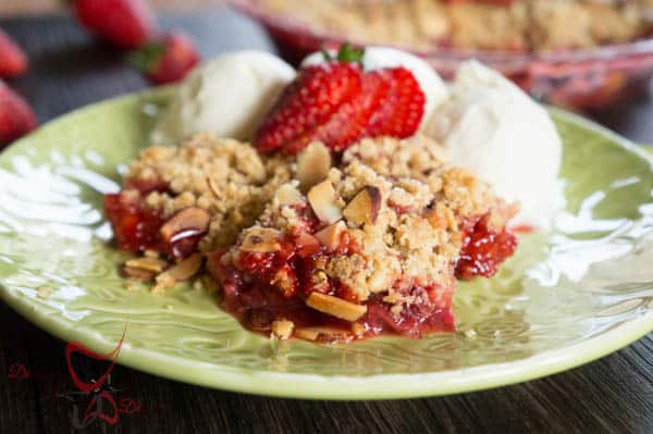 Strawberry Crumb Dessert-9