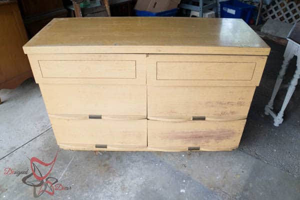 dirty old 6 drawer dresser