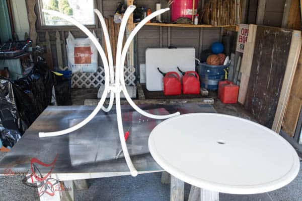 metal bistro table before spray paint makeover