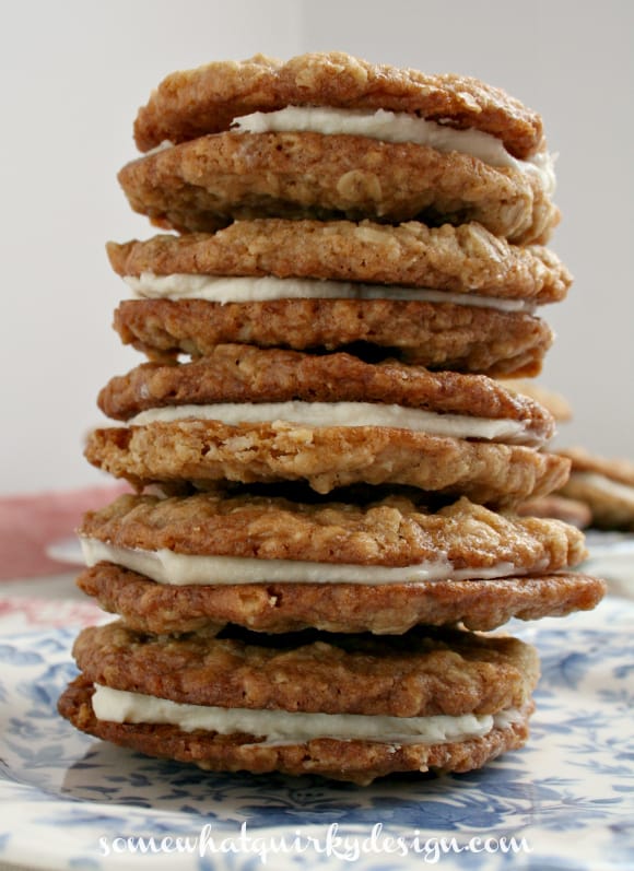 Homemade Little Debbies Oatmeal Cookies Sandwiches-Holiday Cookie Round-up