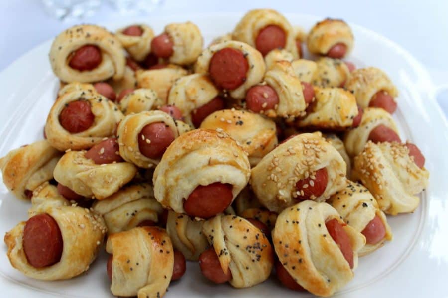 Mini-pig-n-blanket-2 Seasons