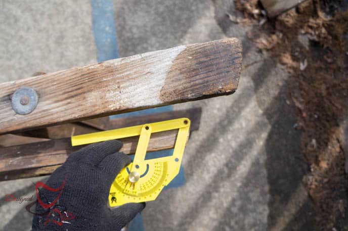 Repurposed Ladder Shelf-2