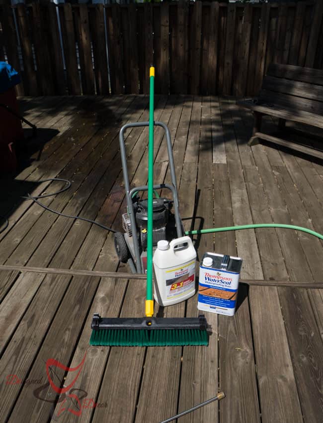 How to Clean and Stain a Deck - Thompson's WaterSeal-2