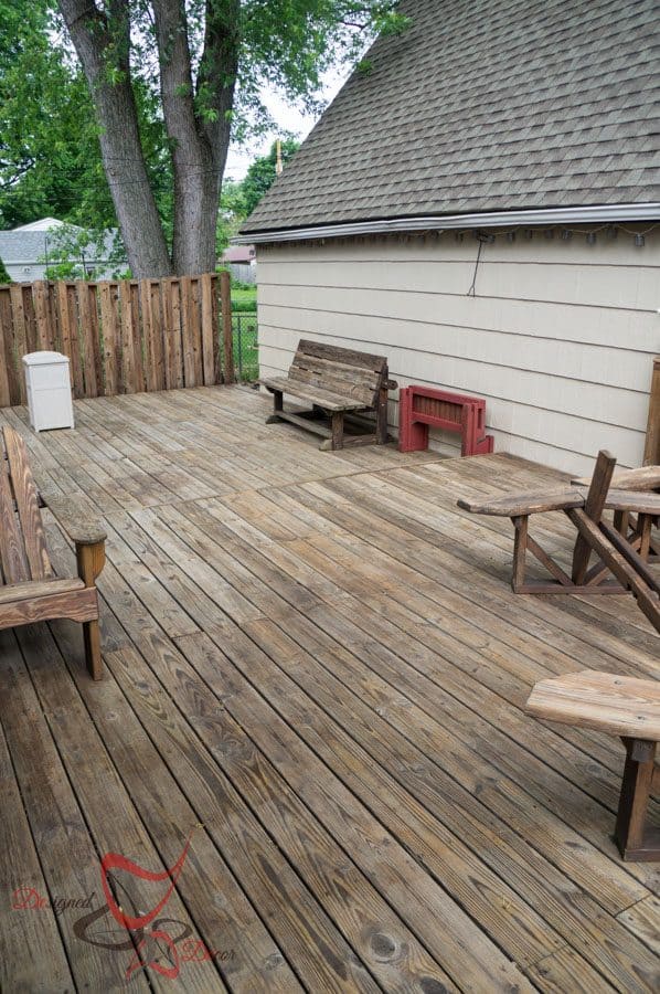 How to Clean and Stain a Deck - Thompson's WaterSeal-4