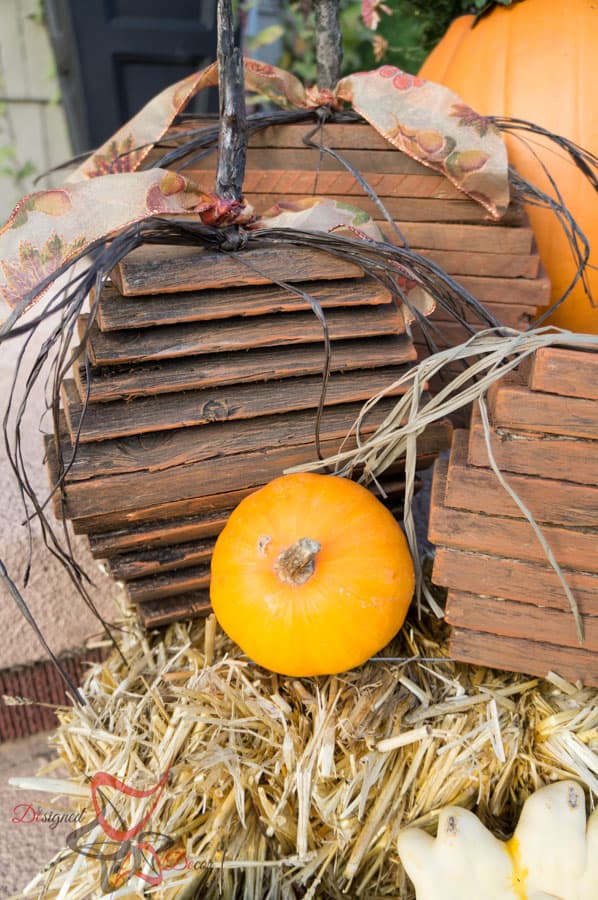 Repurposed Wood- Pallet Pumpkins 