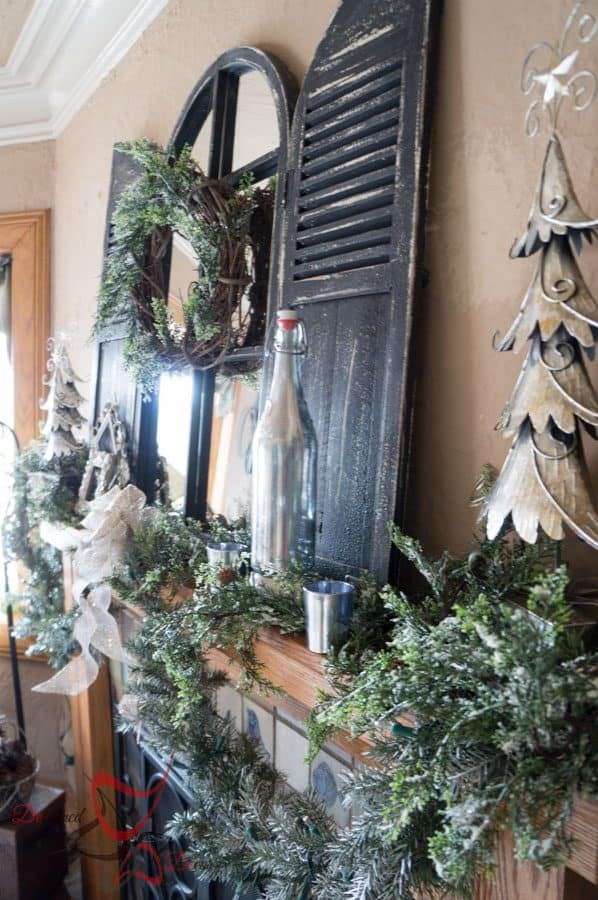 Cozy Country Christmas Porch: Winter Wonderland Budget Tips