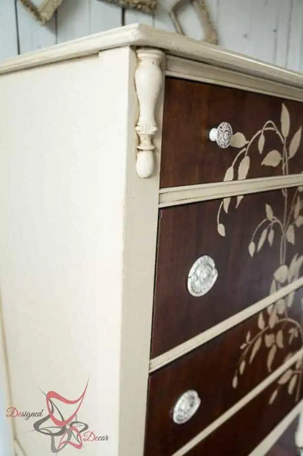 How to Stencil on wood - Dresser How to Stencil on wood - Dresser