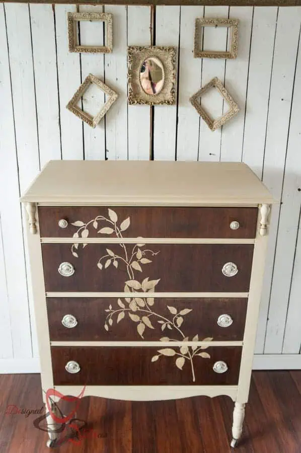How to Stencil on wood - Dresser-Maison Blanche-Vintage-Furniture-Paint-repainted-furniture-www.designeddecor.com How to Stencil on wood - Dresser
