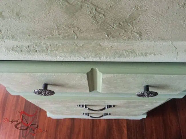 La Chaux-French Lime Paint-Printemps-Desk Makeover-aged look La Chaux-French Lime Paint-Printemps-Desk Makeover-5