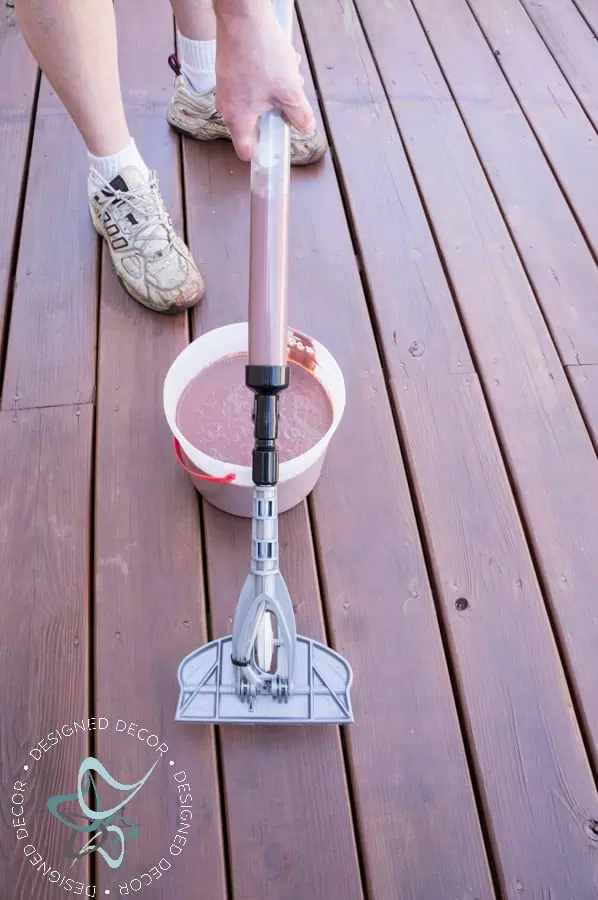 StainStick-Gap Wheel-HomeRight-Stain Applicator- Easiest way-stain a deck StainStick-Gap Wheel-HomeRight-Stain Applicator-5