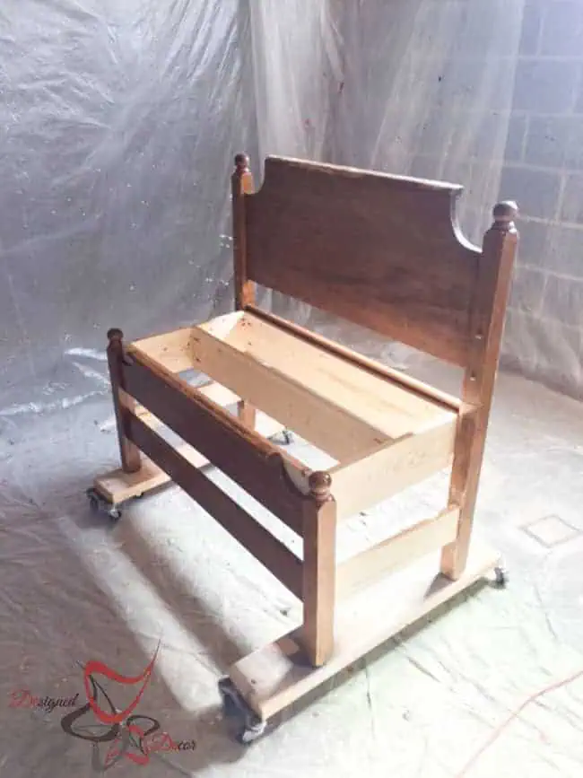 headboard-bench-build-set-frame- Repurposed-Headboard-Bench-Unicorn Spit- Maison Blanche (1 of 9)