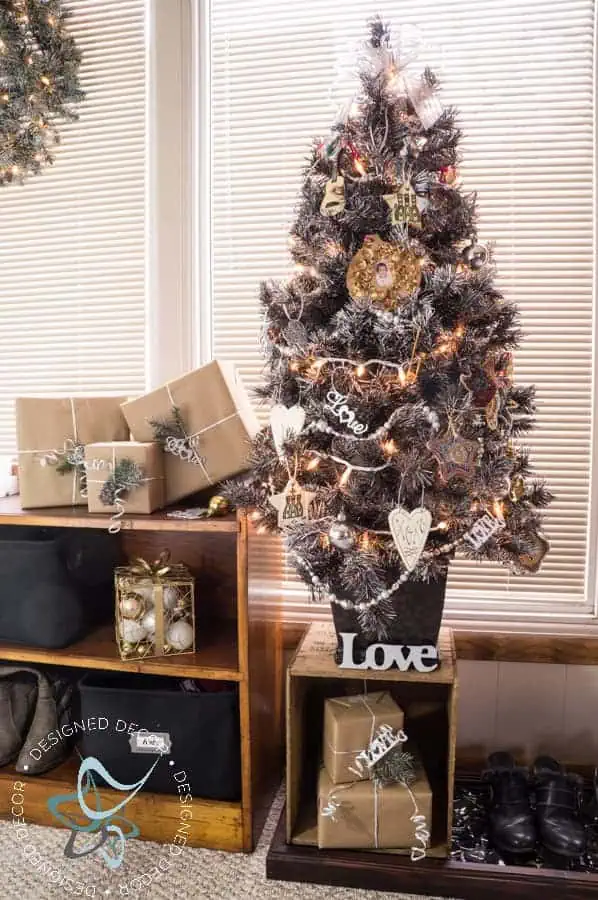 easy-diy-flocked-christmas-tree-treetopia-design-council-christmas-in-all-shapes-and-sizes-designed-decor- easy-diy-flocked-christmas-tree-treetopia-design-council-christmas-in-all-shapes-and-sizes-designed-decor-3