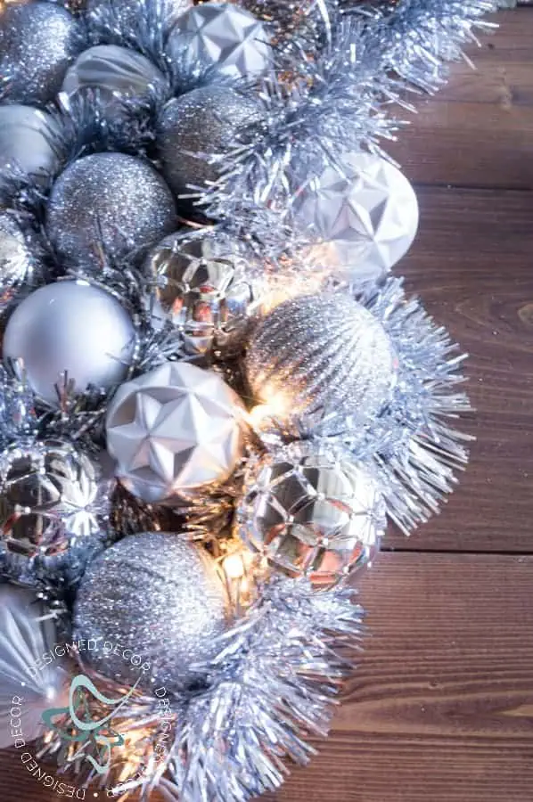 holiday-ornament-display-#dihworkshop-tinsel-garland holiday-ornament-display-dihworkshop-17