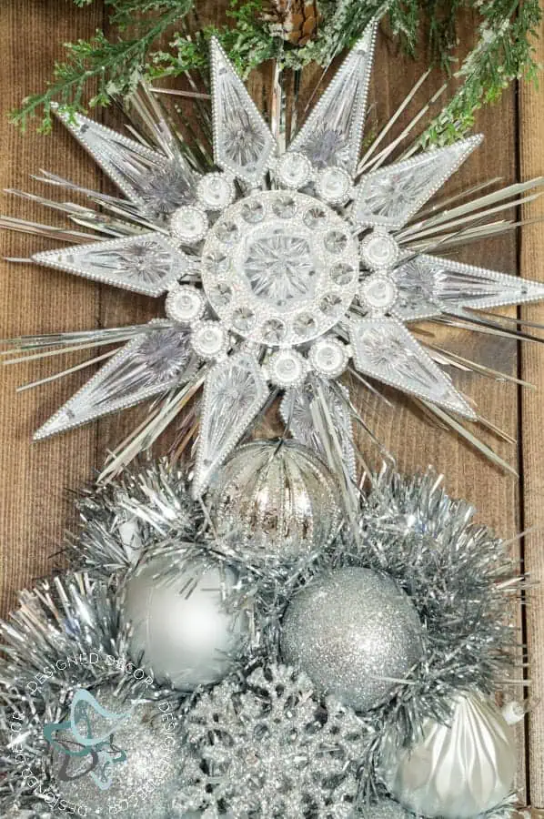 holiday-ornament-display-#dihworkshop-Lighted-tree-topper holiday-ornament-display-dihworkshop-24