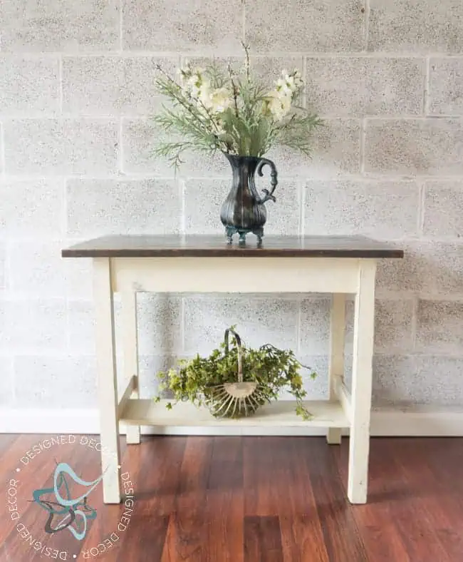 farmhouse-accent table- Designed Decor farmhouse-sidetable-painted-furniture-vintage-2