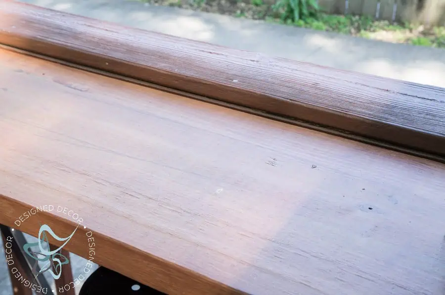 Thompson semi transparent stain- flip up deck bar