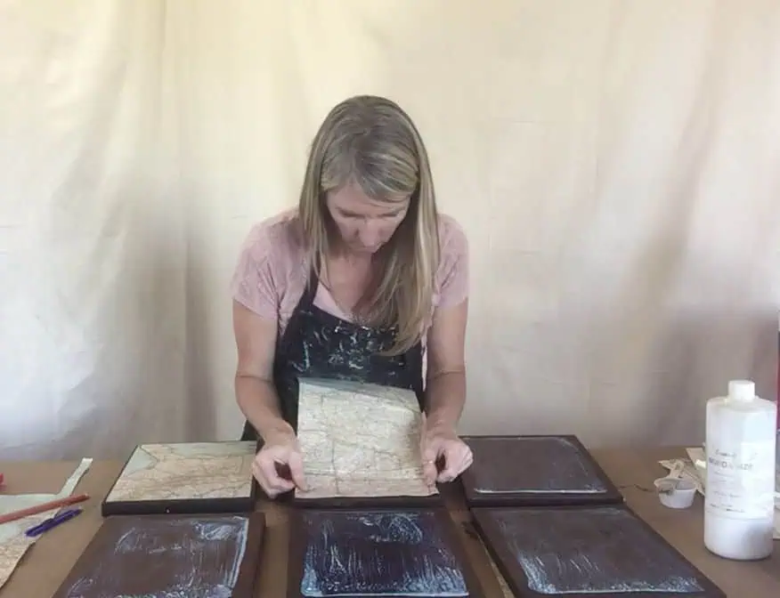 adhere maps to wood plaques using wunda size