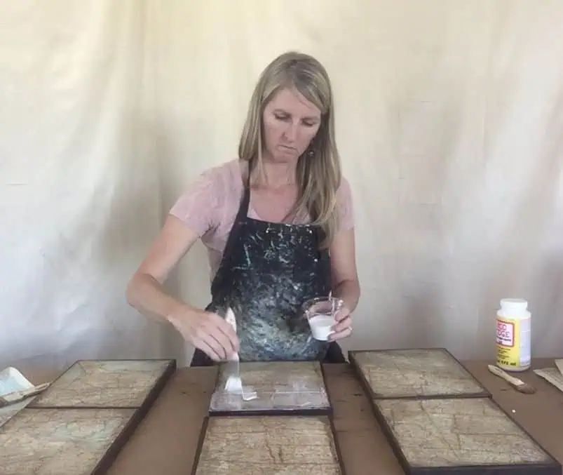 seal wood plaques using mod podge