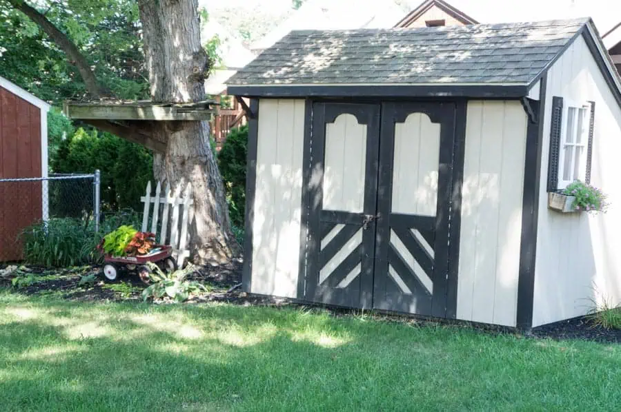 DIY-Shed Window Flower Boxes