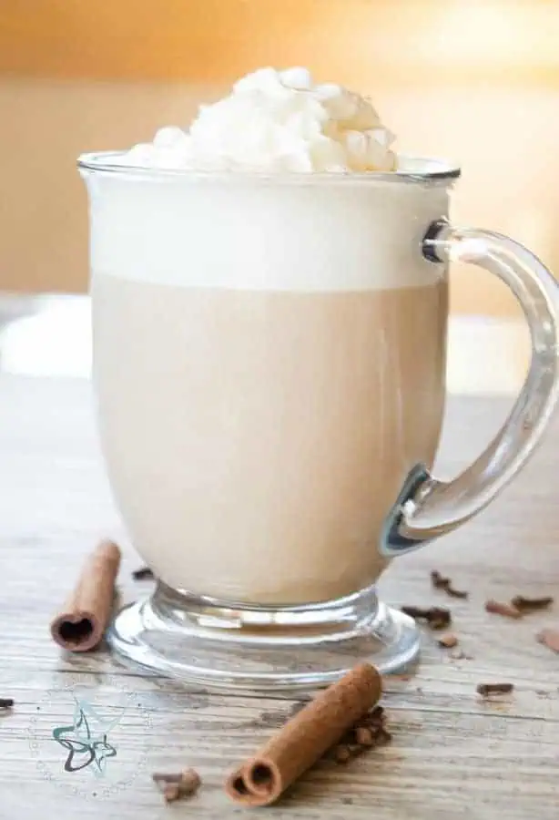 Homemade-Chai-Tea-Latte-Recipe-Designed Decor