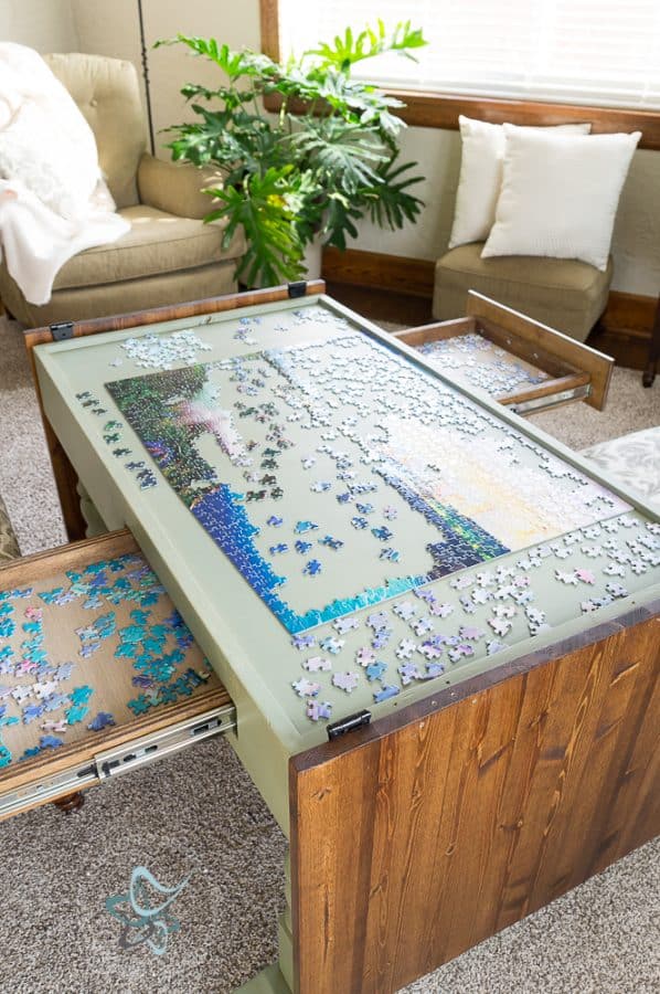 jigsaw puzzle table fully opened