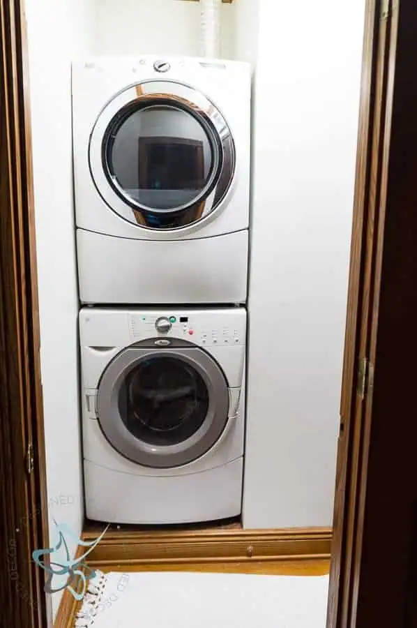 stacked-washer-dryer