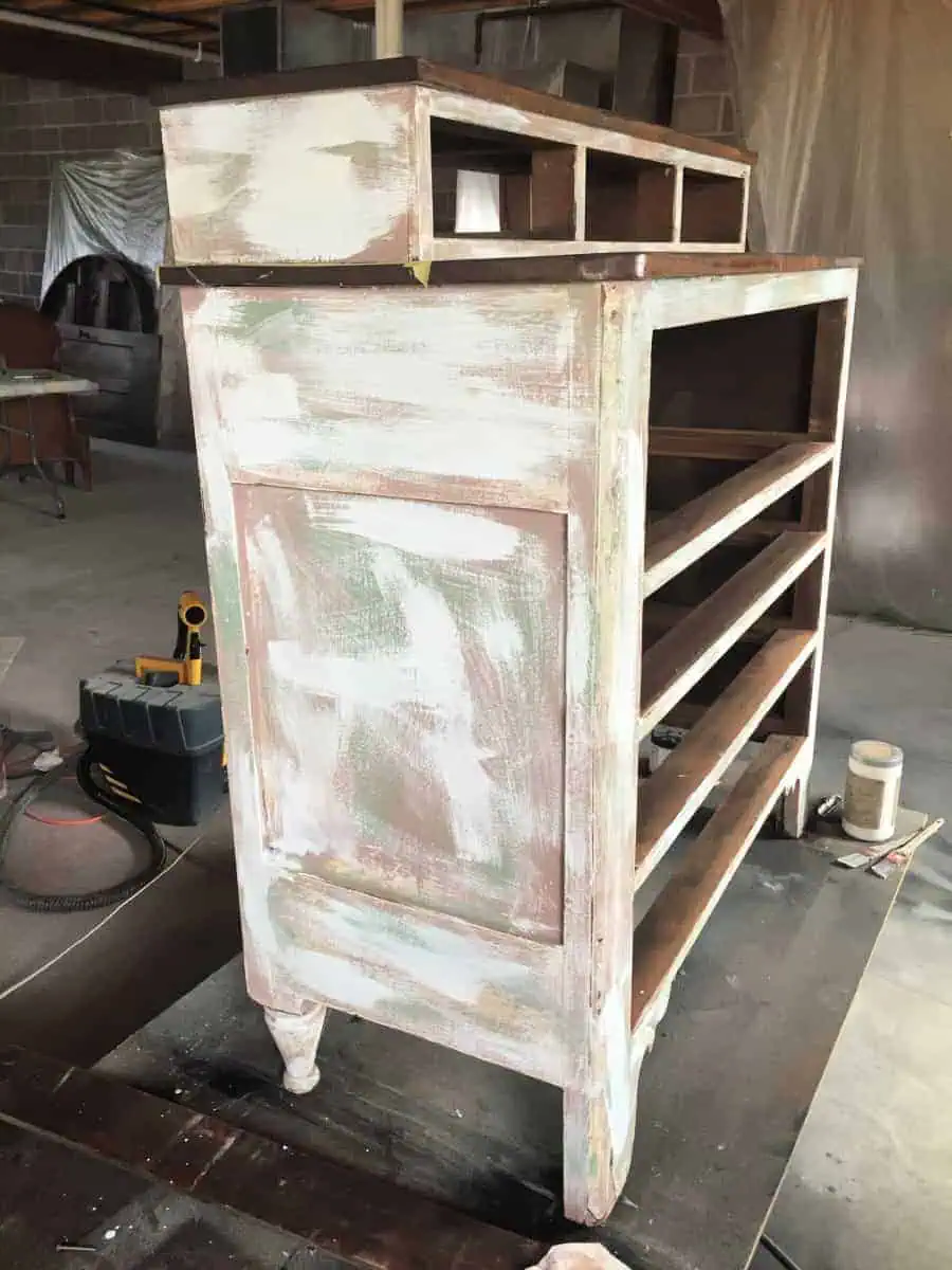 shabby paint finish-adding layers