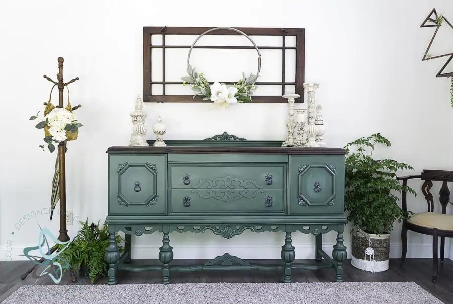 Welcome guest with a warm bold inviting entryway-DesignedDecor