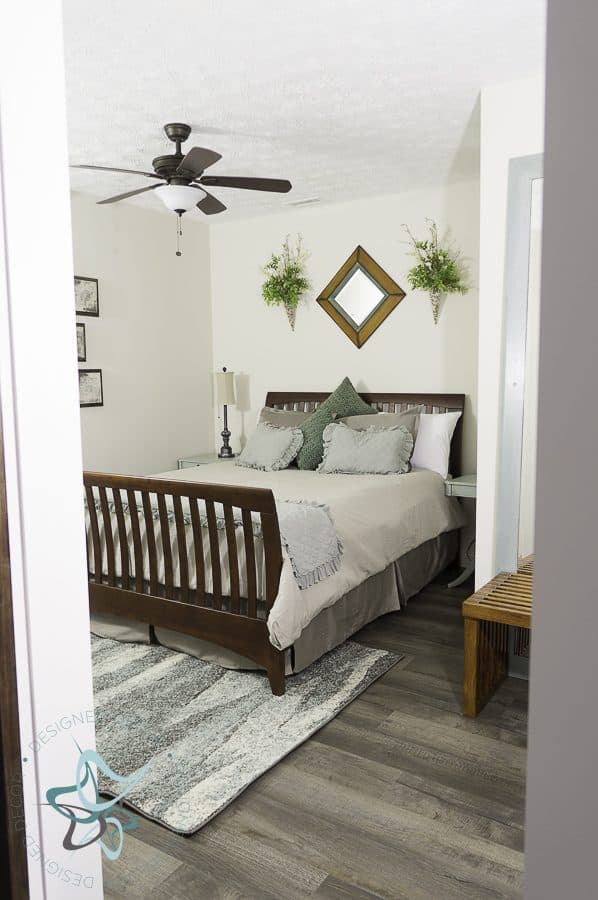 guest bedroom makeover with a sleigh bed