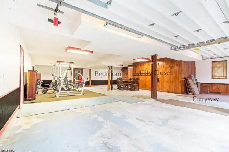 6 car garage - before