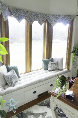 tufted window seat bench
