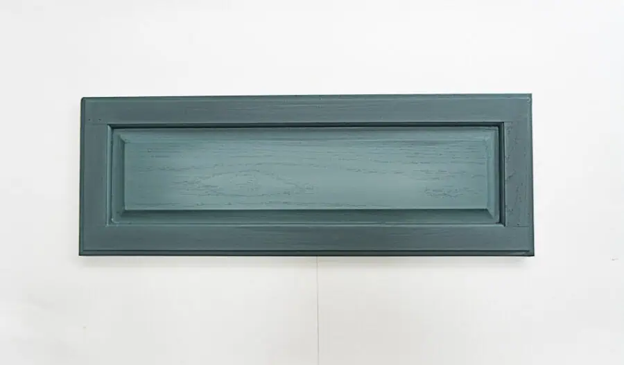cabinet door painted using a paint blending technique