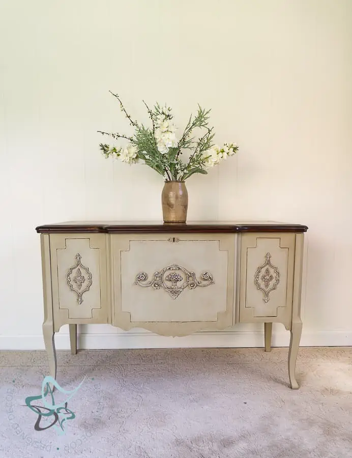 cream painted blanket chest
